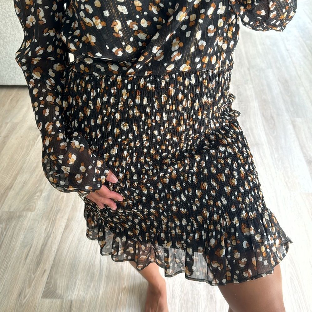Row A dress - Picture 2 of 3